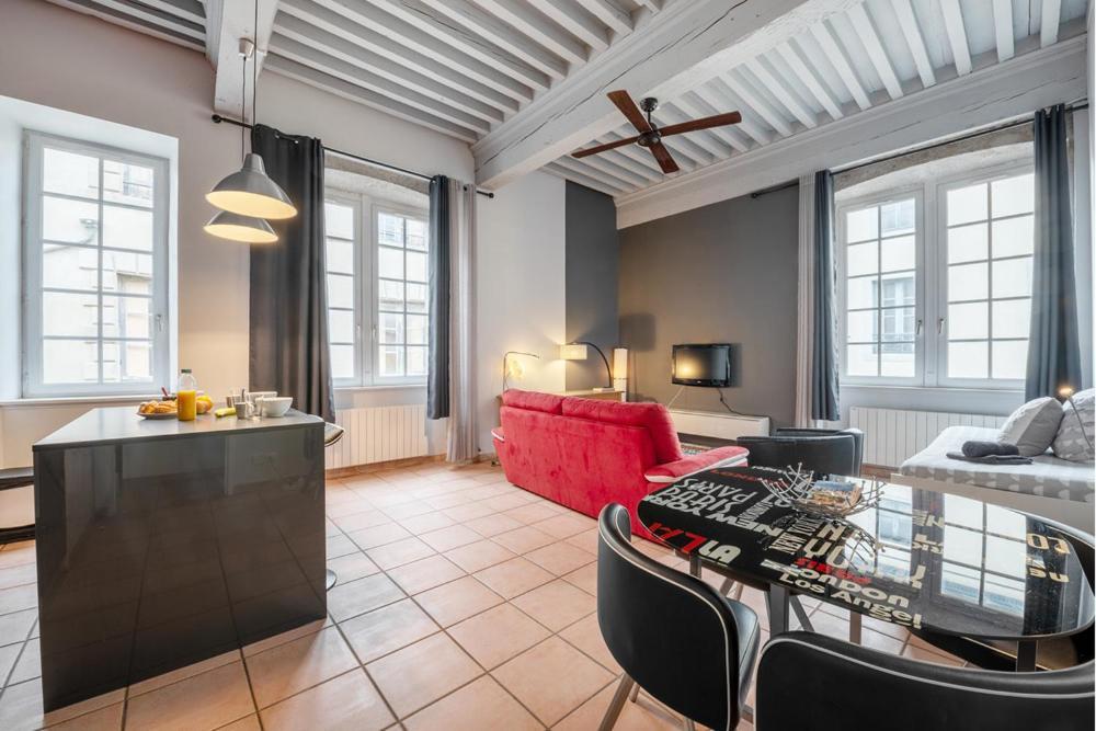 Emplacement N°1 Tres Bel Appartement Spacieux Carcassonne Exteriér fotografie